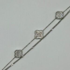 Trendy Silver Clover Charm Bracelet